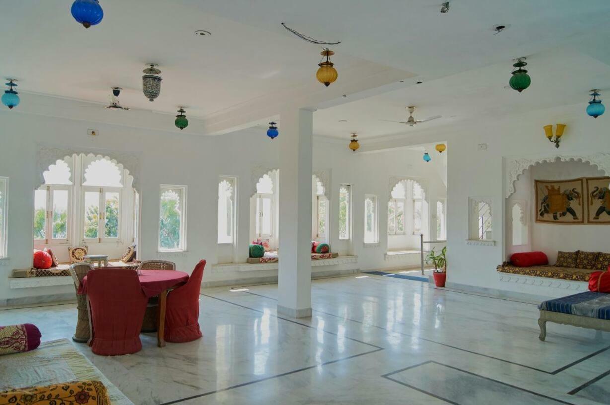 Hotel Aravali View Palace Udaipur Ngoại thất bức ảnh